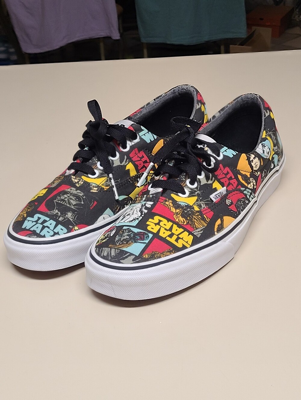 Vans X Star Wars Classic Repeat Era comic book skateboard sneakers size 10.5